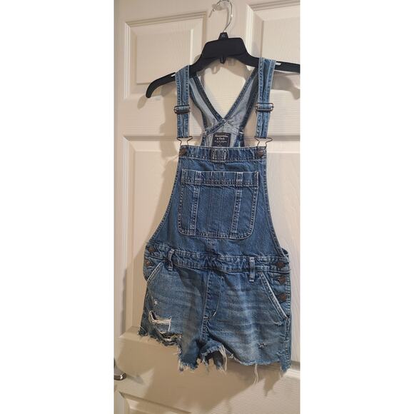 Abercrombie Fitch Jean Shortalls Overalls Distressed Raw Hem Womens Sz Small EUC - Picture 1 of 4